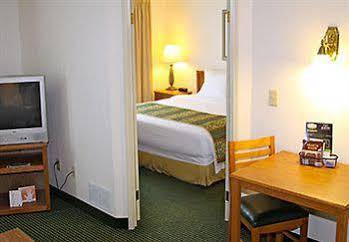 Residence Inn By Marriott Houston The Woodlands/Lake Front Circle מראה חיצוני תמונה